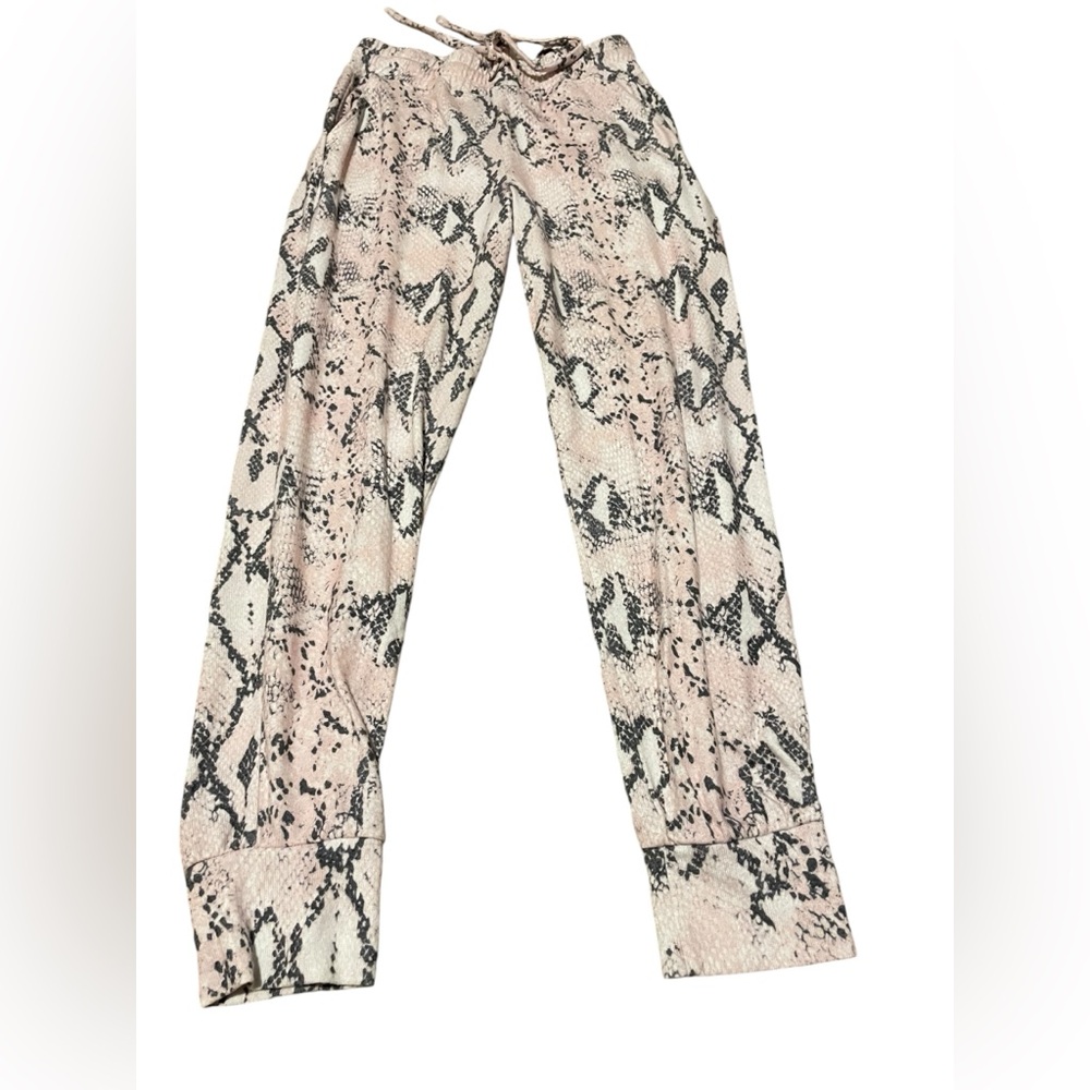 Sundry pink & grey lounge pants (size 1)